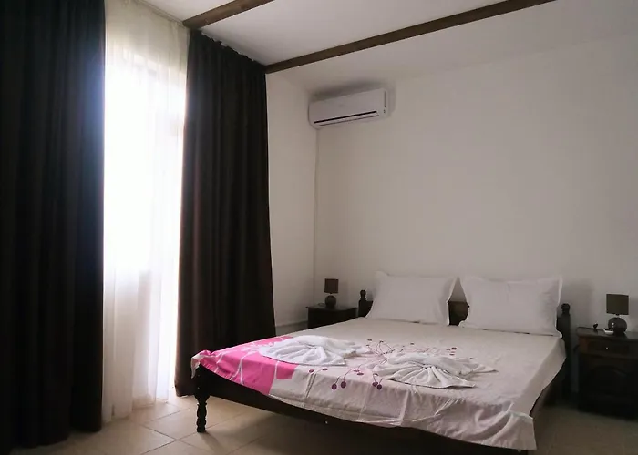 едем - Edem - Bolata Area ヴィラ